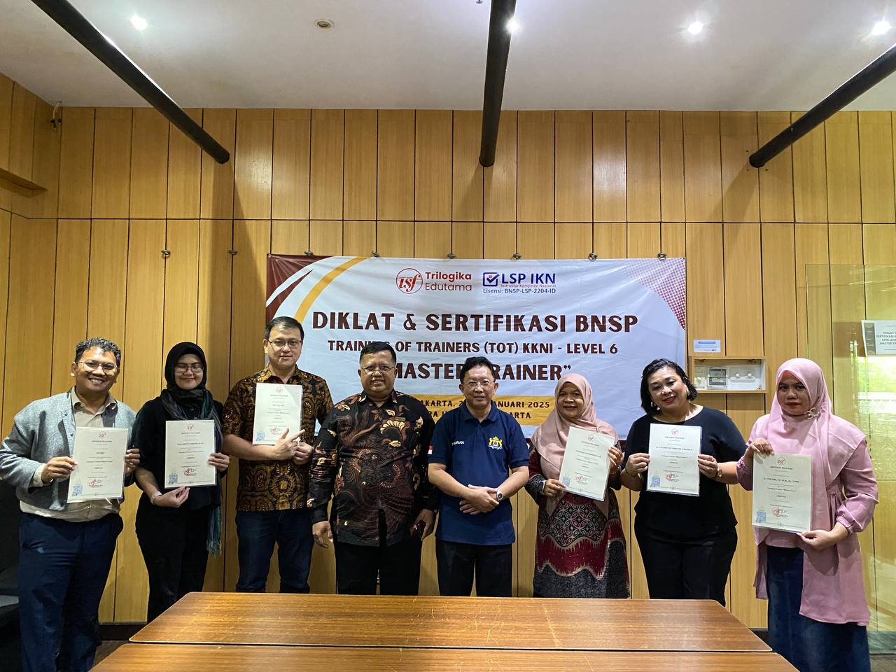 Dari Asisten Jadi Master: Bedah Tuntas Perbedaan Kompetensi ToT KKNI Level 3, 4, 5, dan 6